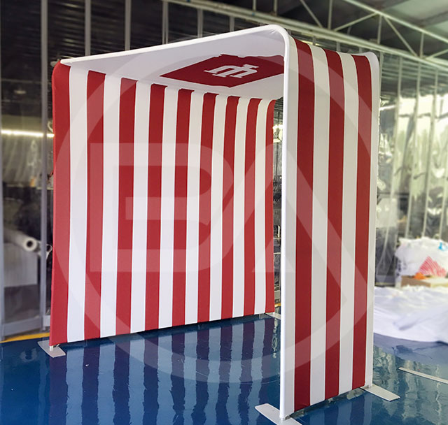 Fabric Booth Enclosure - The Stadium